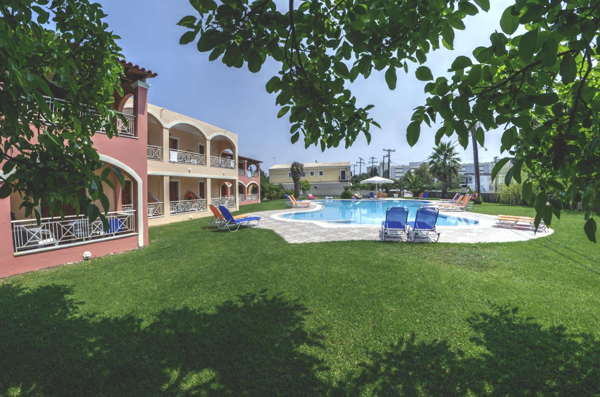 Aronda Apartments Dassia  Exterior photo